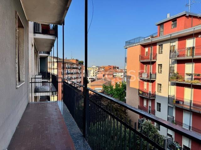 appartamento in affitto a Milano in zona Corvetto