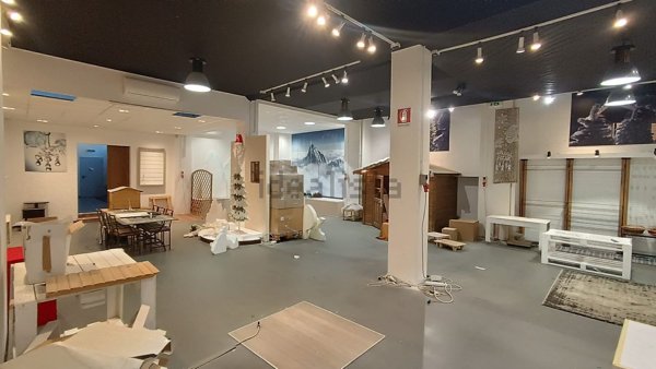 locale di sgombero in affitto a Milano in zona Villapizzone