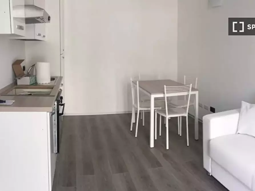 appartamento in affitto a Milano in zona XXII Marzo