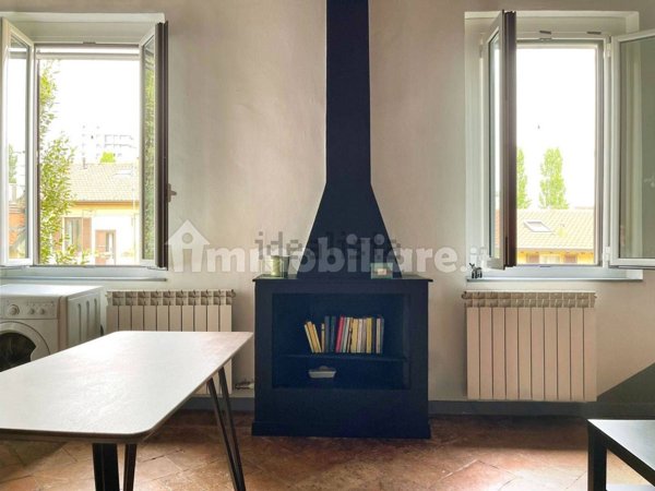appartamento in affitto a Milano in zona Lorenteggio