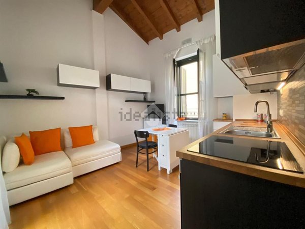 appartamento in affitto a Milano in zona Porta Genova