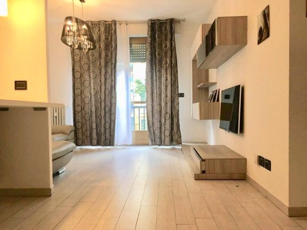 appartamento in affitto a Milano in zona Famagosta