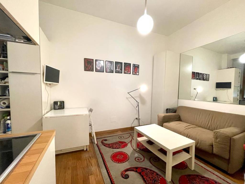 appartamento in affitto a Milano in zona Guastalla