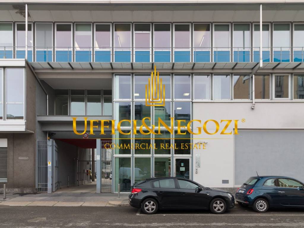 ufficio in affitto a Milano in zona Barona