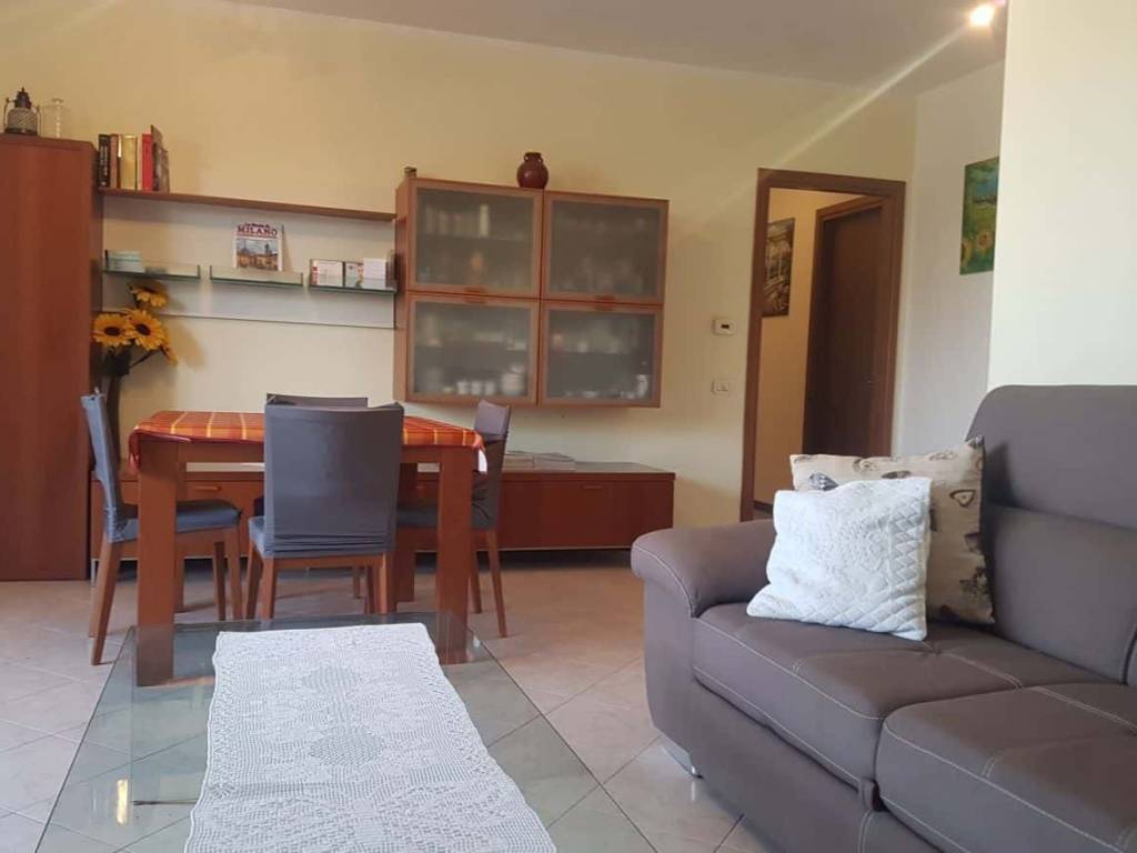 appartamento in affitto a Milano in zona Barona