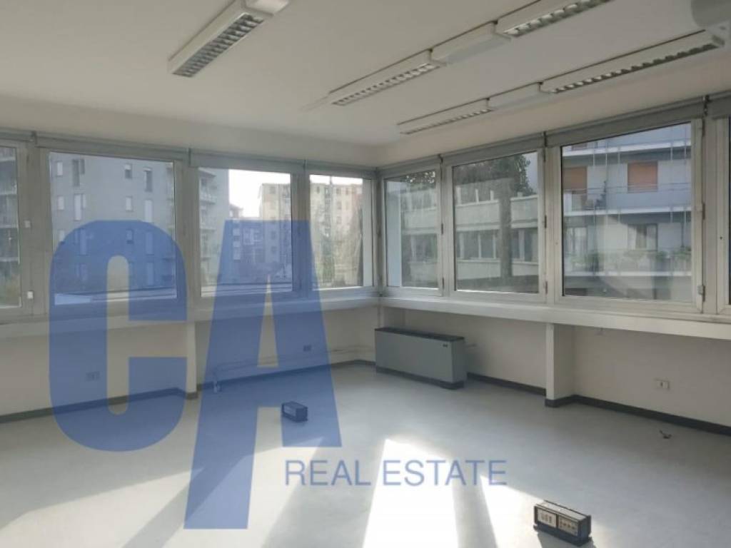 ufficio in affitto a Milano in zona Isola
