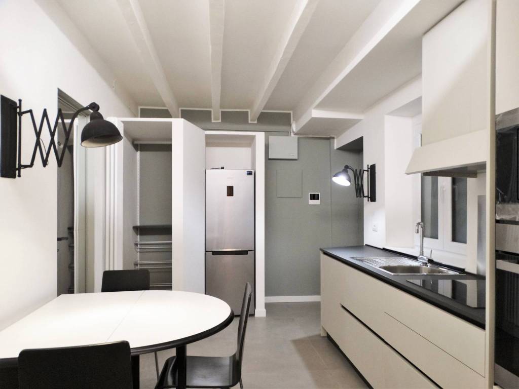 appartamento in affitto a Milano in zona Porta Ticinese
