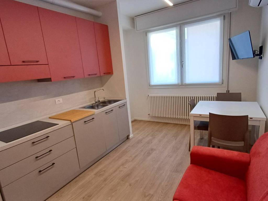 appartamento in affitto a Milano in zona Solari