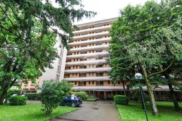 appartamento in affitto a Milano in zona QT8