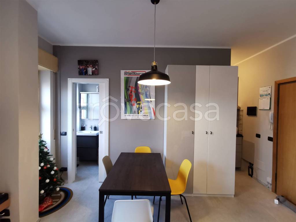 appartamento in affitto a Milano in zona Dergano