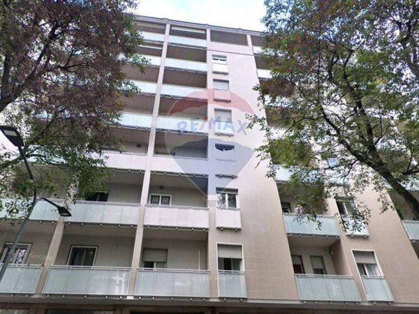 appartamento in affitto a Milano in zona Isola