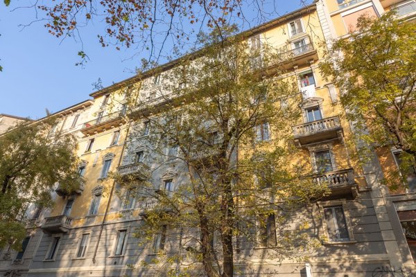 negozio in affitto a Milano