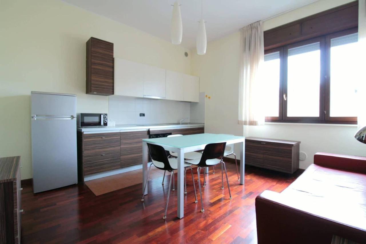 appartamento in affitto a Milano in zona Piazzale Lodi