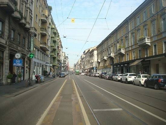 negozio in affitto a Milano in zona Solari
