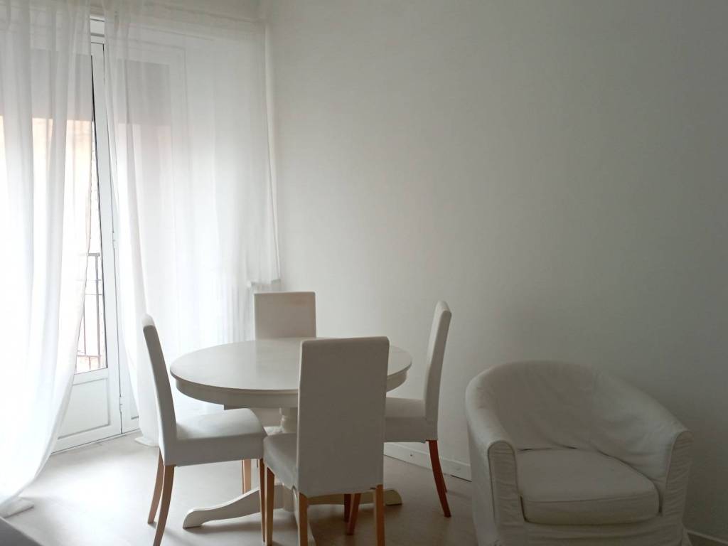 appartamento in affitto a Milano in zona Isola