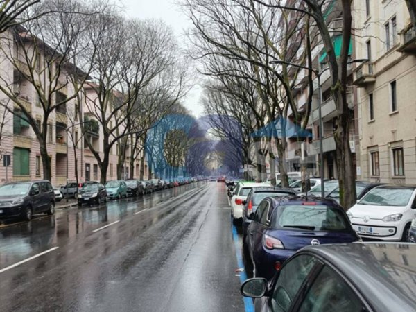 negozio in affitto a Milano in zona Città Studi