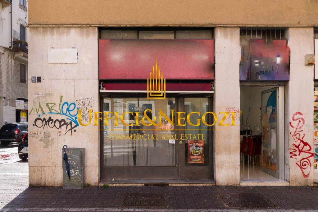 negozio in affitto a Milano