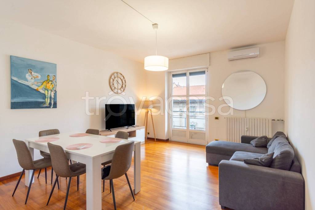 appartamento in affitto a Milano in zona Ponte Seveso