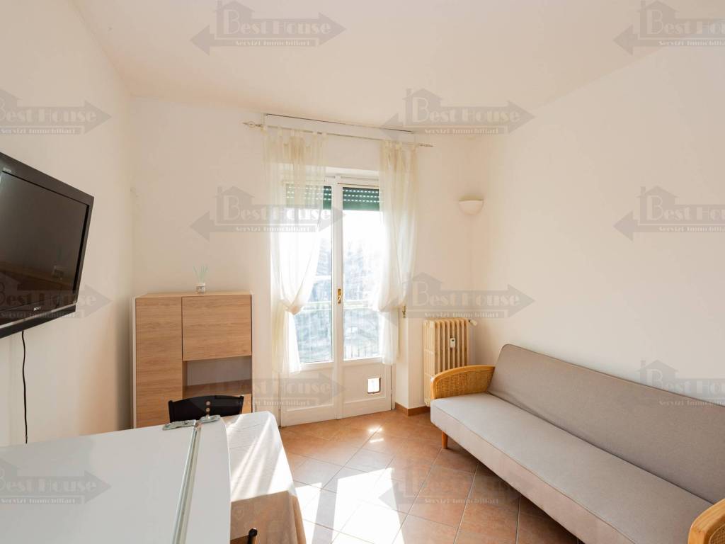 appartamento in affitto a Milano in zona Adriano