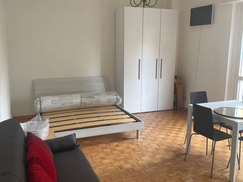 appartamento in affitto a Milano in zona Porta Romana