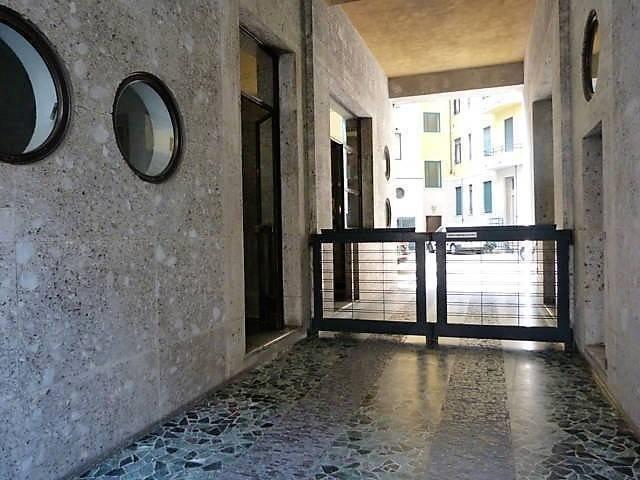 appartamento in affitto a Milano in zona Sant'Ambrogio