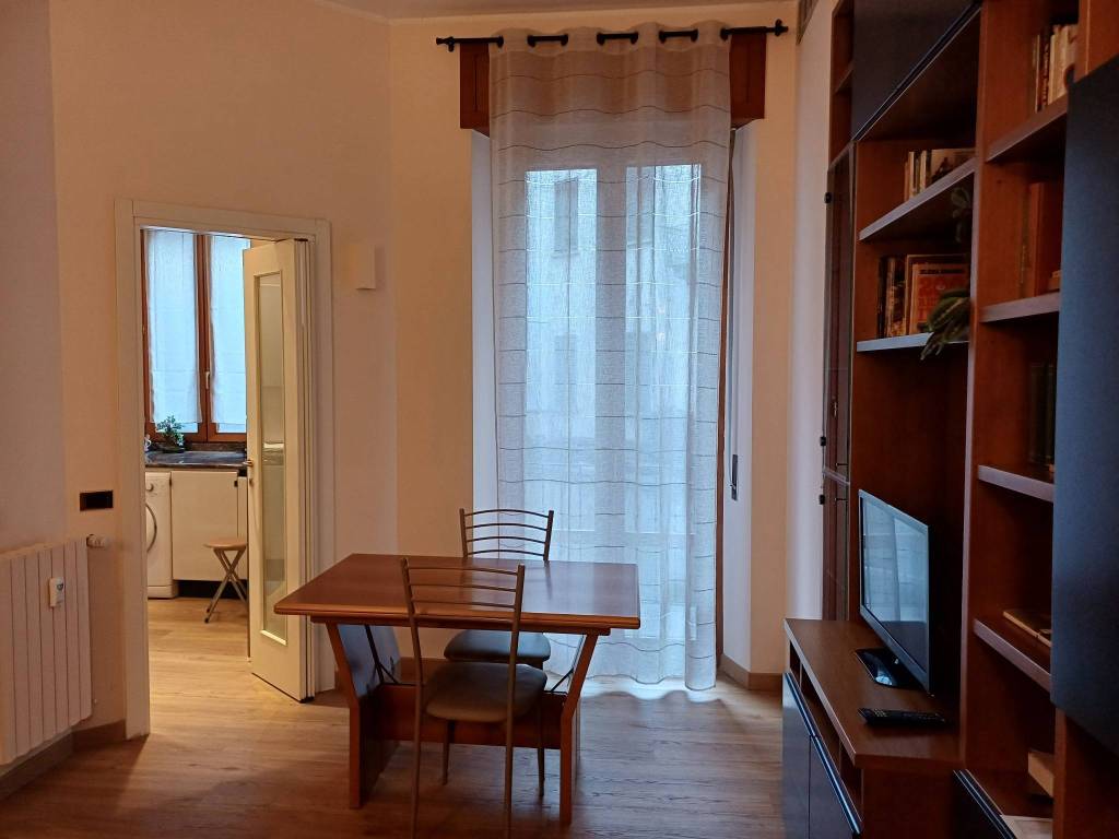 appartamento in affitto a Milano in zona Sant'Ambrogio