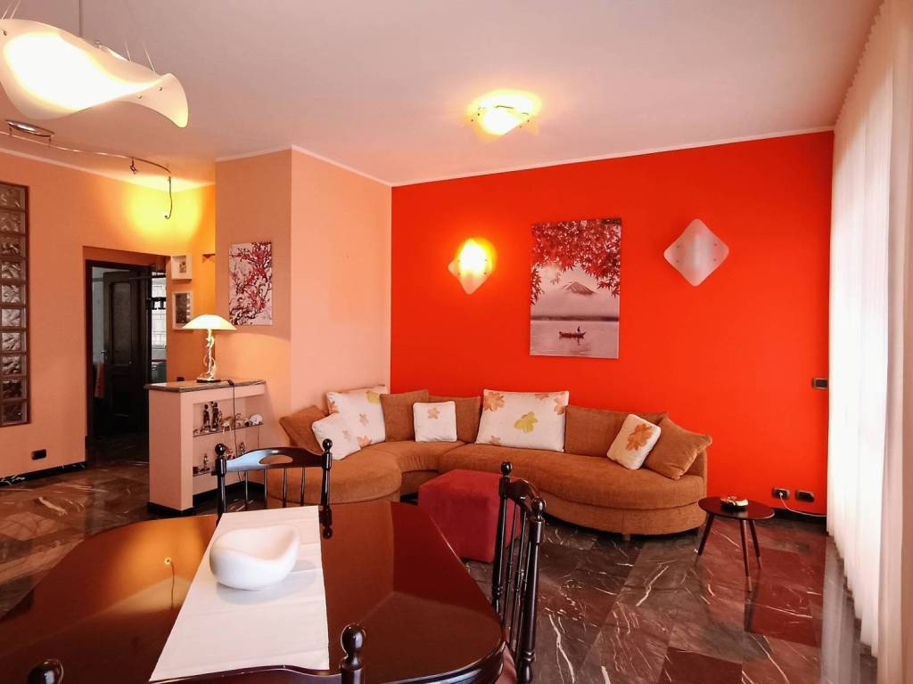 appartamento in affitto a Milano in zona Famagosta