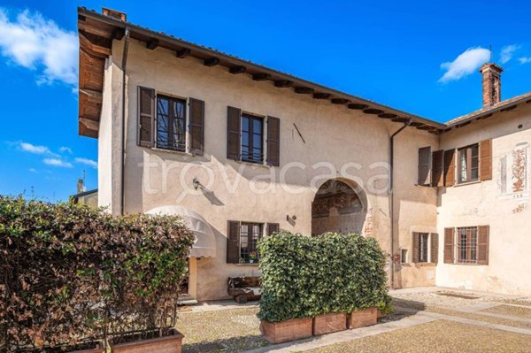 casa indipendente in affitto a Milano in zona Barona
