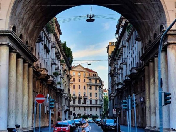 ufficio in affitto a Milano in zona Guastalla