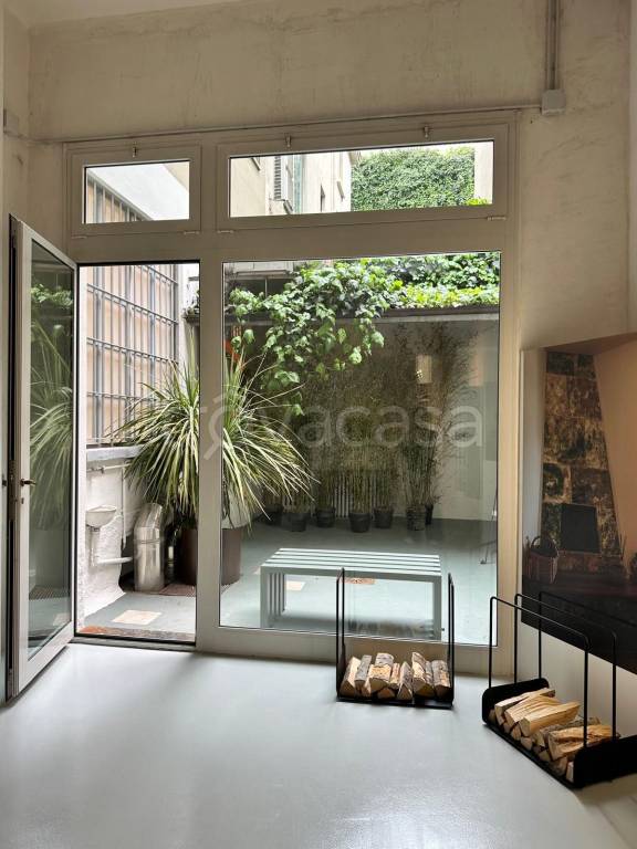 negozio in affitto a Milano in zona Brera