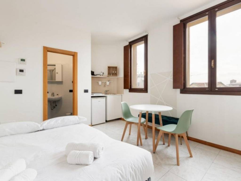 appartamento in affitto a Milano in zona Sant'Ambrogio