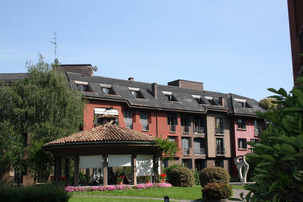appartamento in affitto a Milano in zona Gallaratese