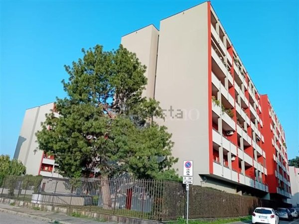 appartamento in affitto a Milano in zona Famagosta
