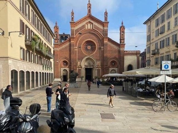negozio in affitto a Milano in zona Brera