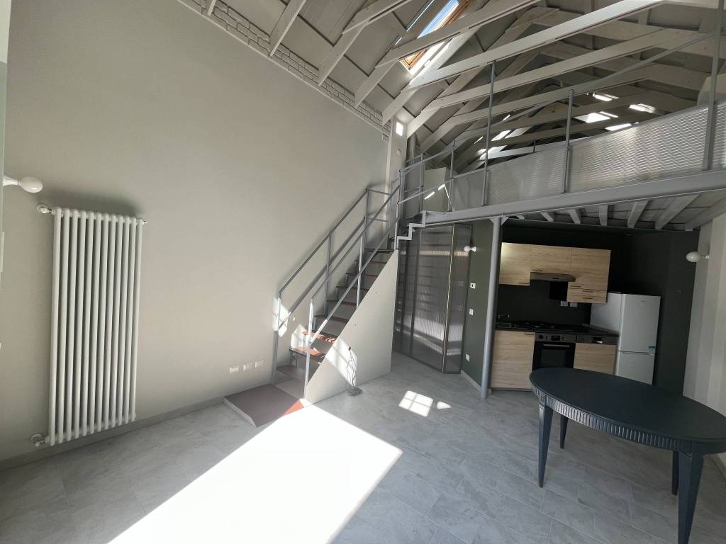 appartamento in affitto a Milano in zona Città Studi