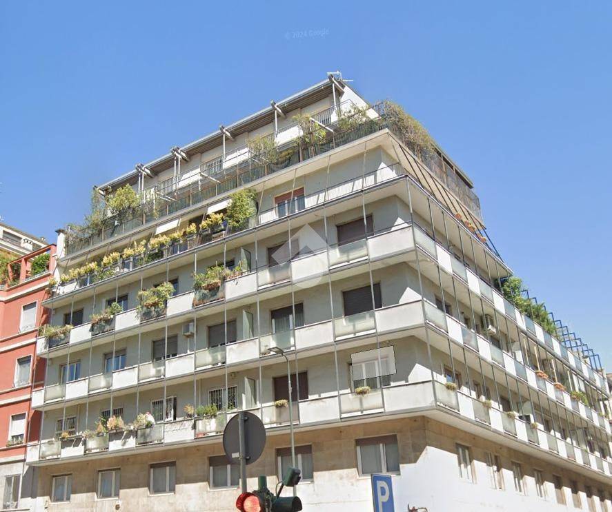 appartamento in affitto a Milano in zona Centro Direzionale