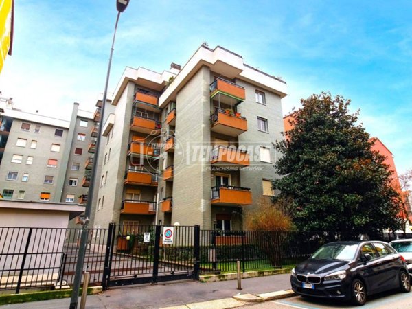 appartamento in affitto a Milano in zona Piazzale Lodi