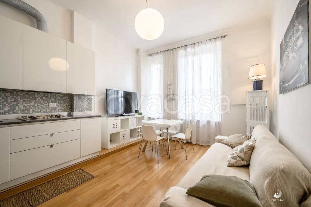 appartamento in affitto a Milano in zona Porta Genova
