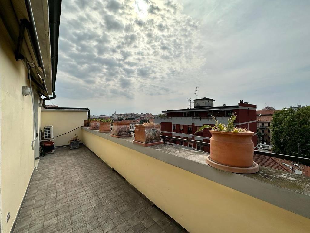 appartamento in affitto a Milano