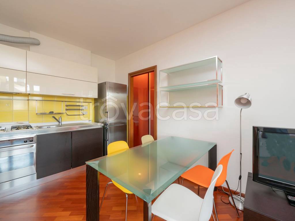 appartamento in affitto a Milano in zona Isola