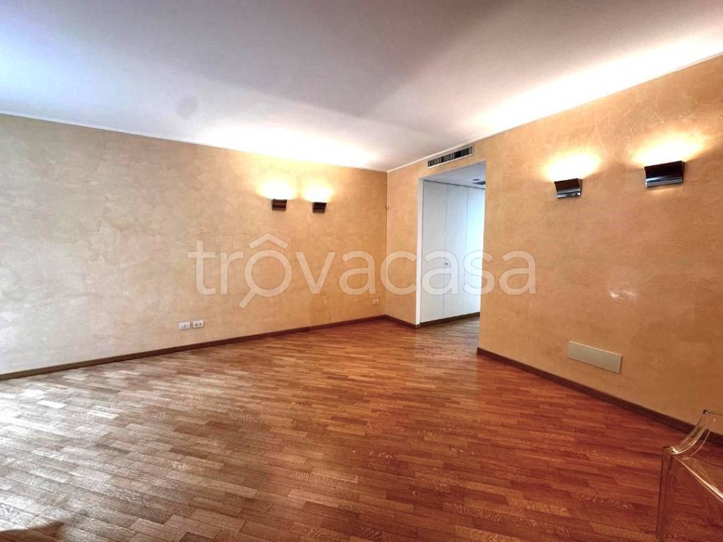 appartamento in affitto a Milano in zona Brera
