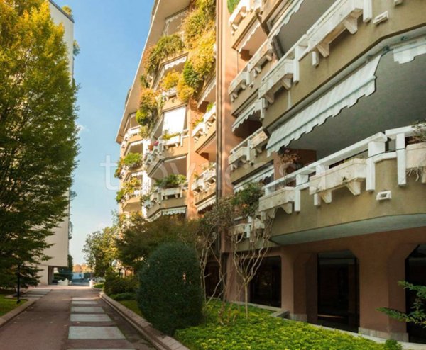 appartamento in affitto a Milano in zona Trenno