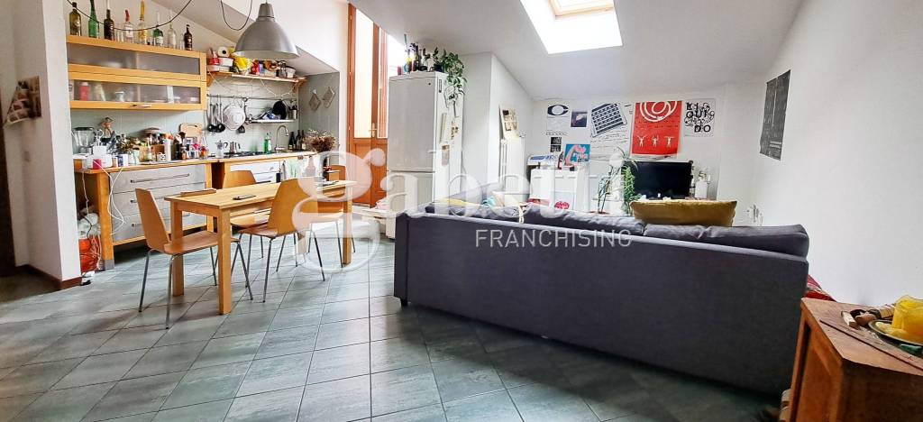 appartamento in affitto a Milano in zona Isola