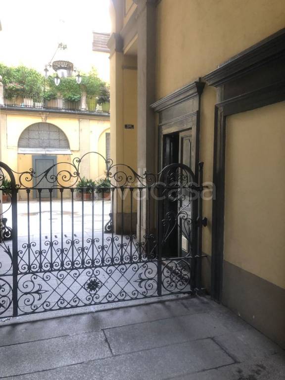 monolocale in affitto a Milano in zona Guastalla