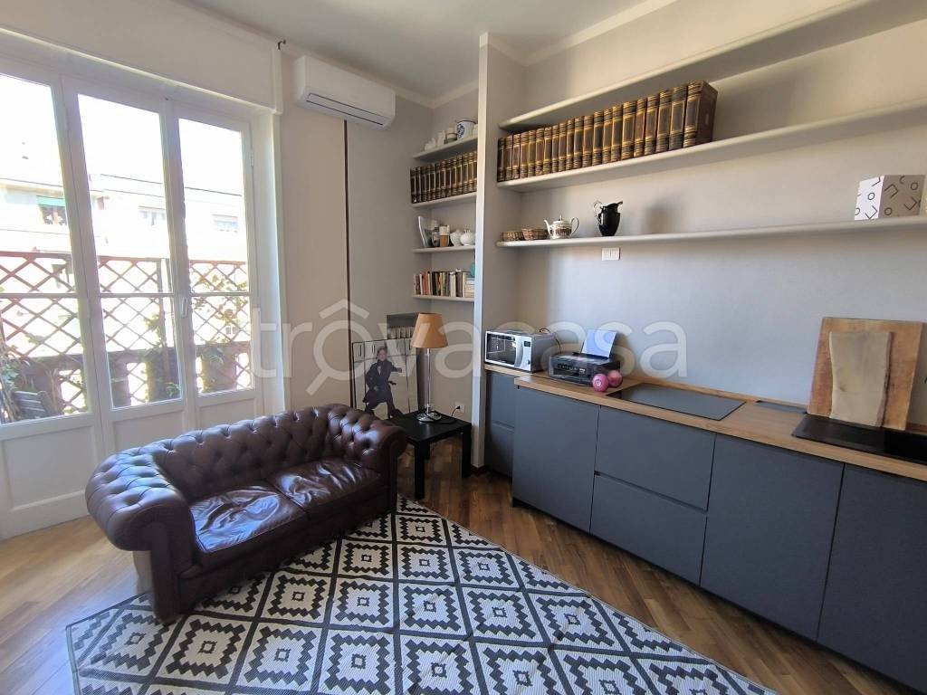 appartamento in affitto a Milano in zona Solari