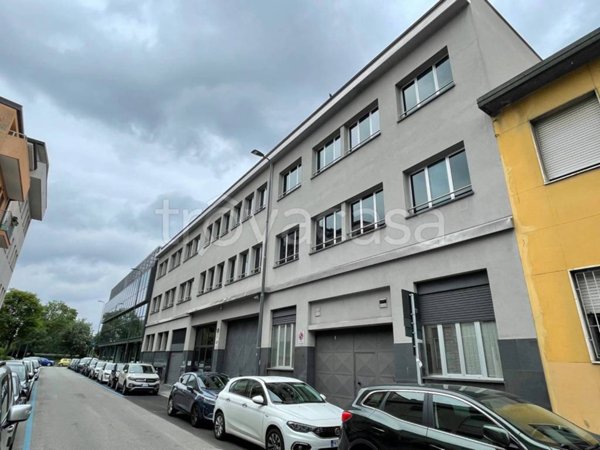 ufficio in affitto a Milano in zona Rogoredo