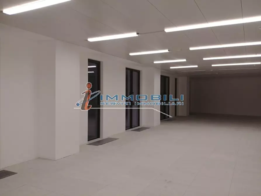 ufficio in affitto a Milano in zona Centro Direzionale