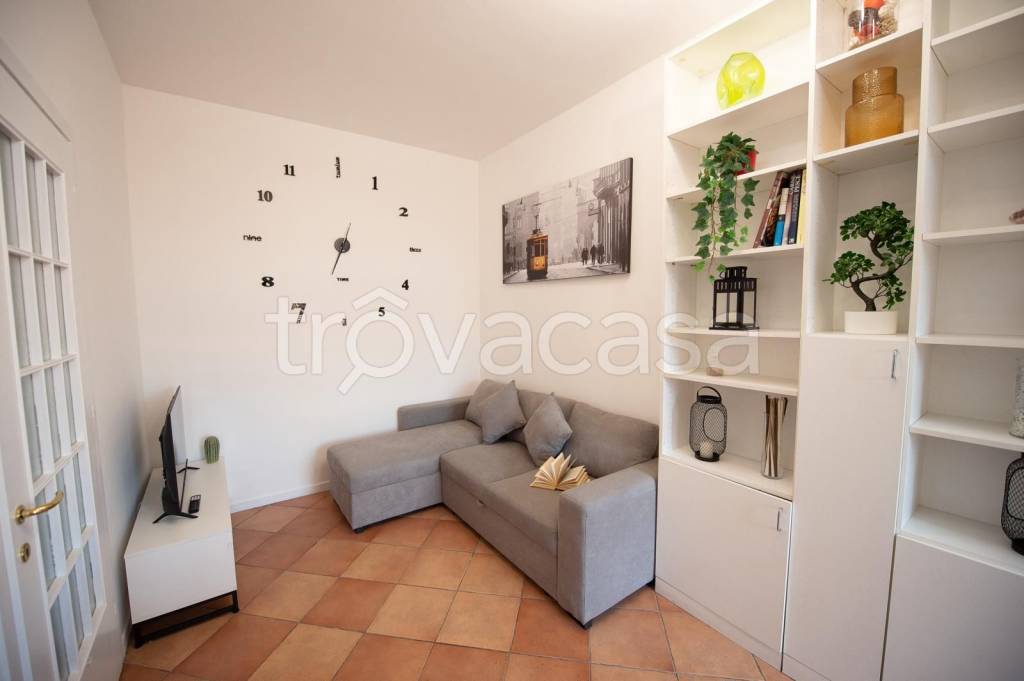 appartamento in affitto a Milano in zona Porta Genova