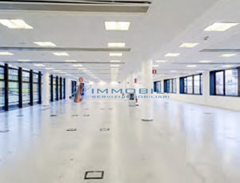 ufficio in affitto a Milano in zona Affori