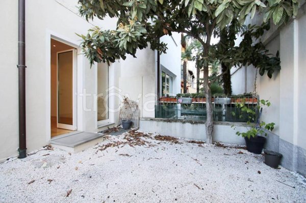casa indipendente in affitto a Milano in zona Porta Romana